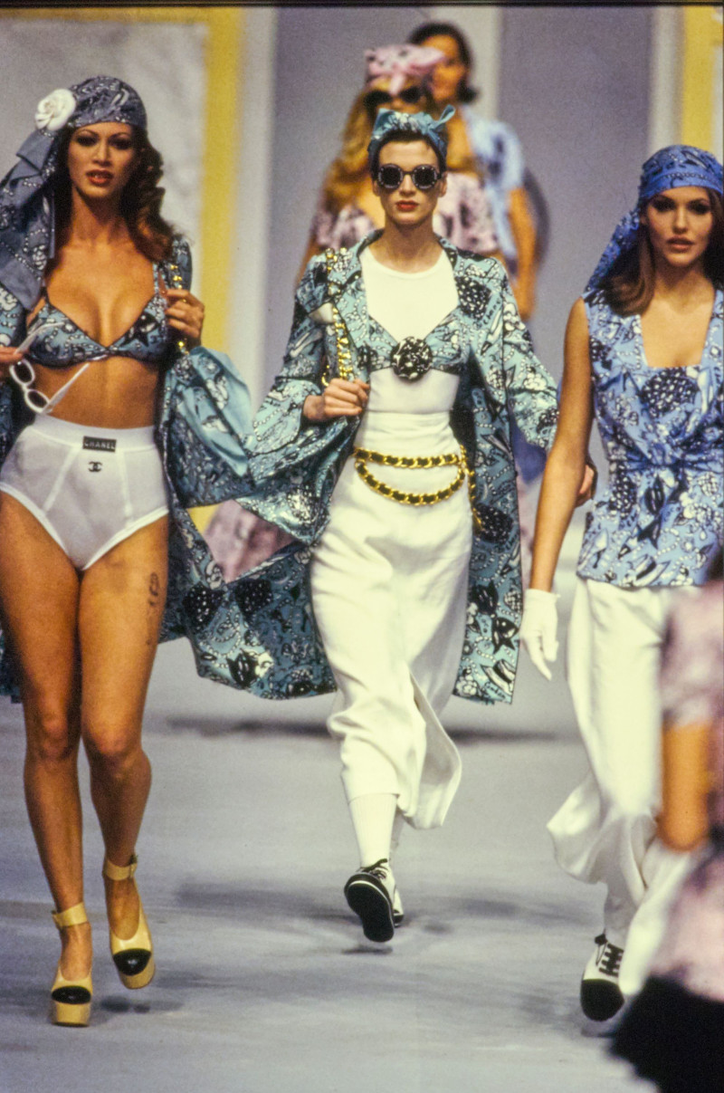 Chanel fashion show for Spring/Summer 1993