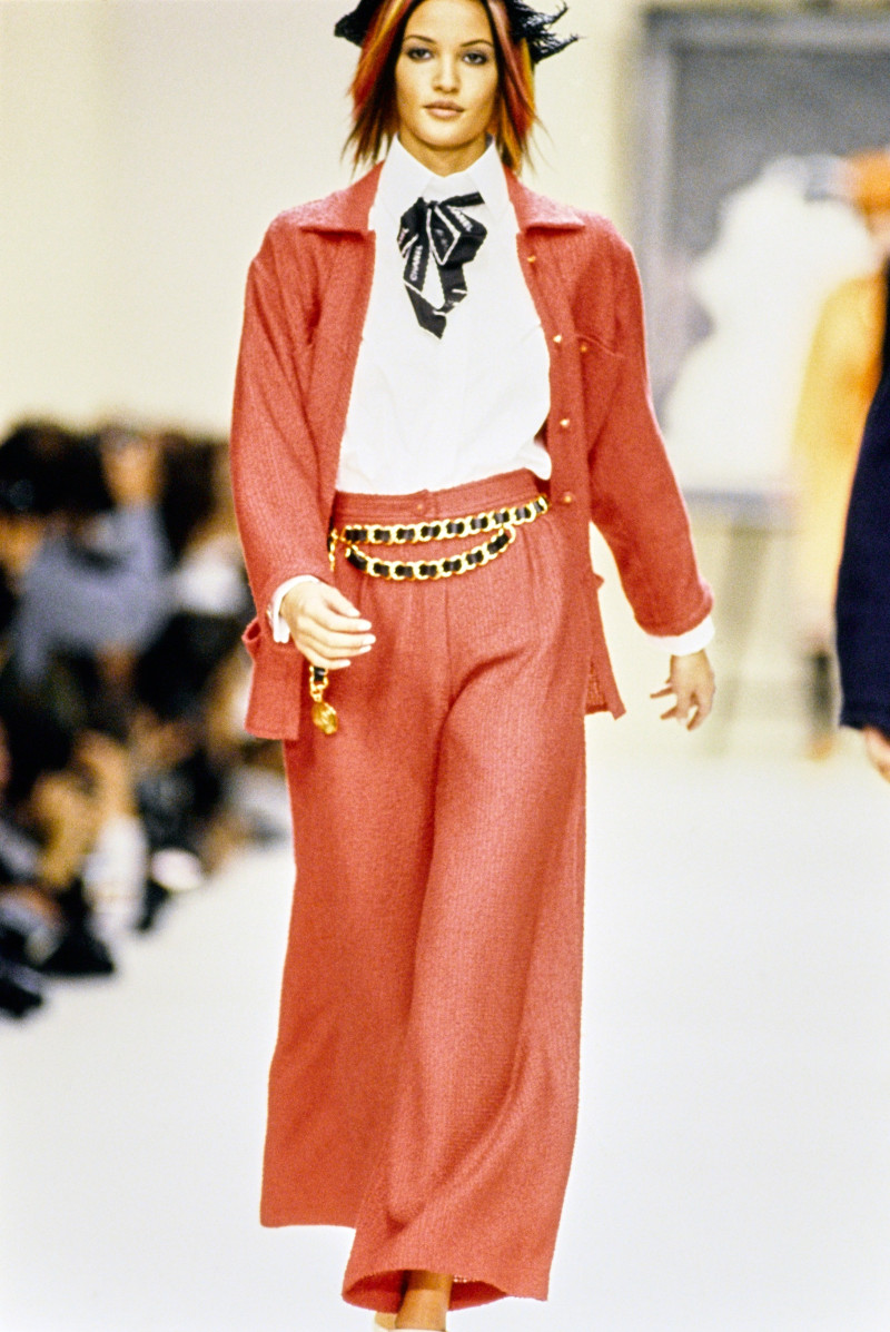 Claudia Mason featured in  the Chanel fashion show for Spring/Summer 1994