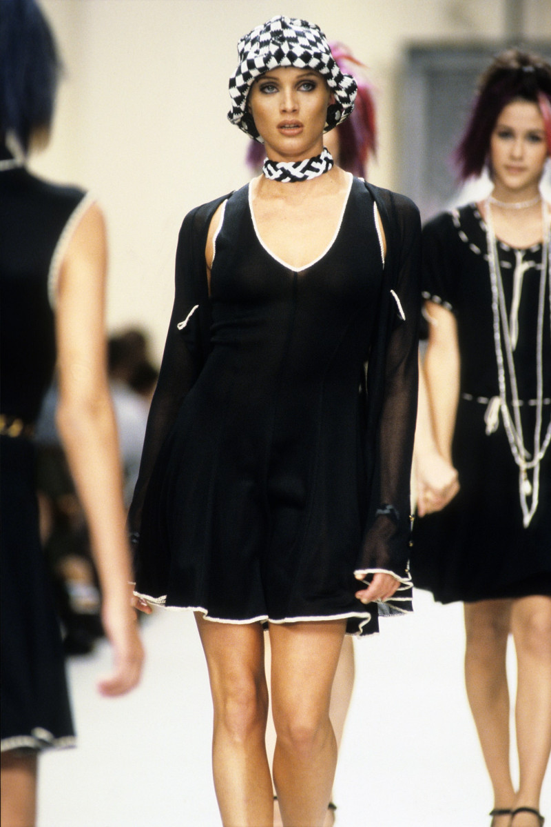 Chanel fashion show for Spring/Summer 1994