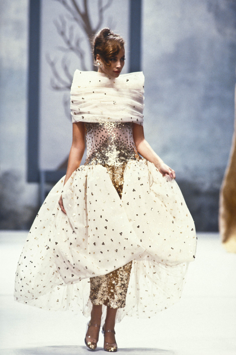 Christy Turlington featured in  the Chanel Haute Couture fashion show for Autumn/Winter 1991