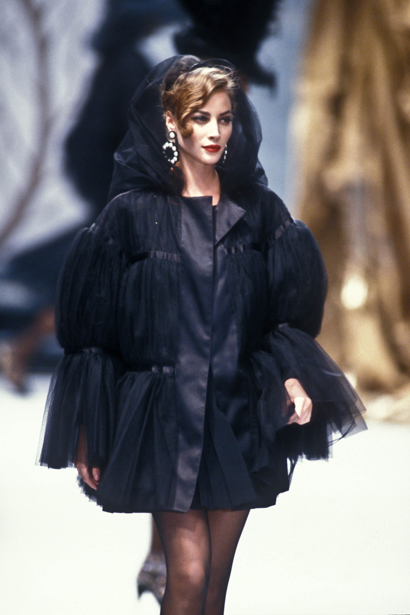 Christy Turlington featured in  the Chanel Haute Couture fashion show for Autumn/Winter 1991