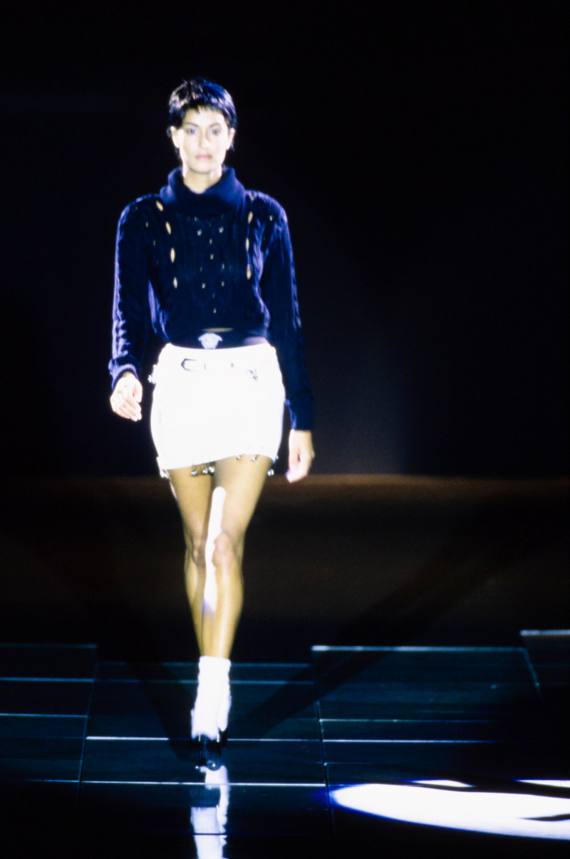Versace fashion show for Spring/Summer 1994