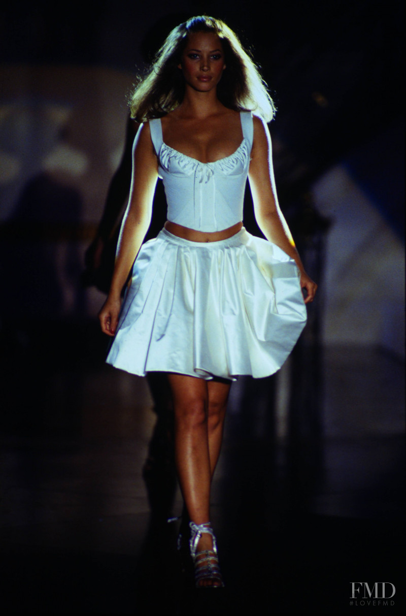 Christy Turlington featured in  the Atelier Versace fashion show for Autumn/Winter 1994