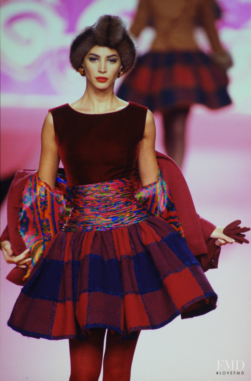 Christy Turlington featured in  the Valentino Couture fashion show for Autumn/Winter 1991