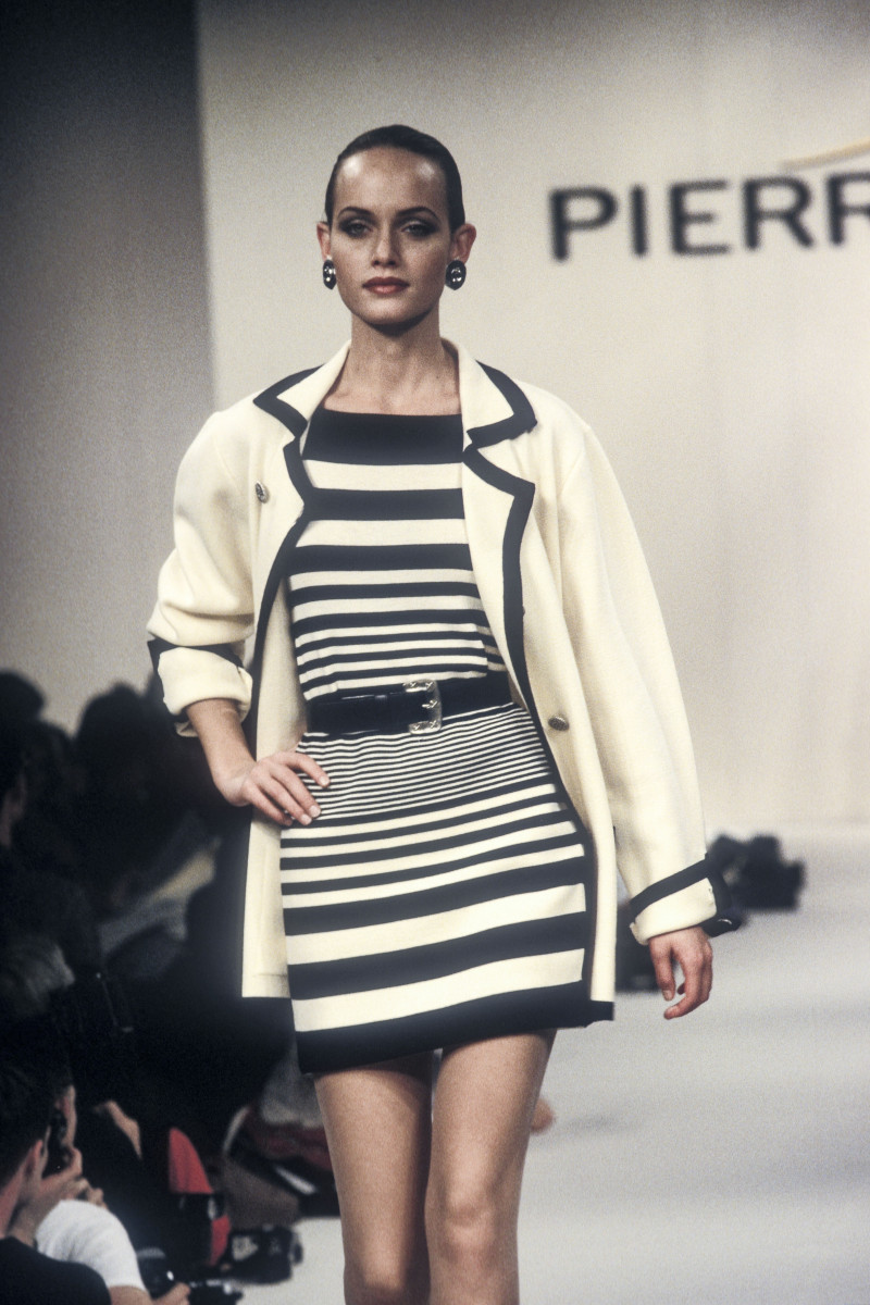 Amber Valletta featured in  the Pierre Balmain fashion show for Spring/Summer 1994