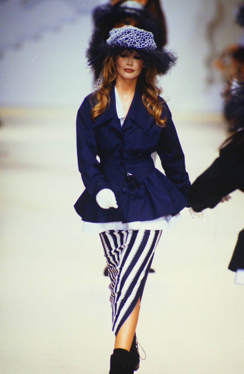 Claudia Schiffer featured in  the Karl Lagerfeld fashion show for Spring/Summer 1993