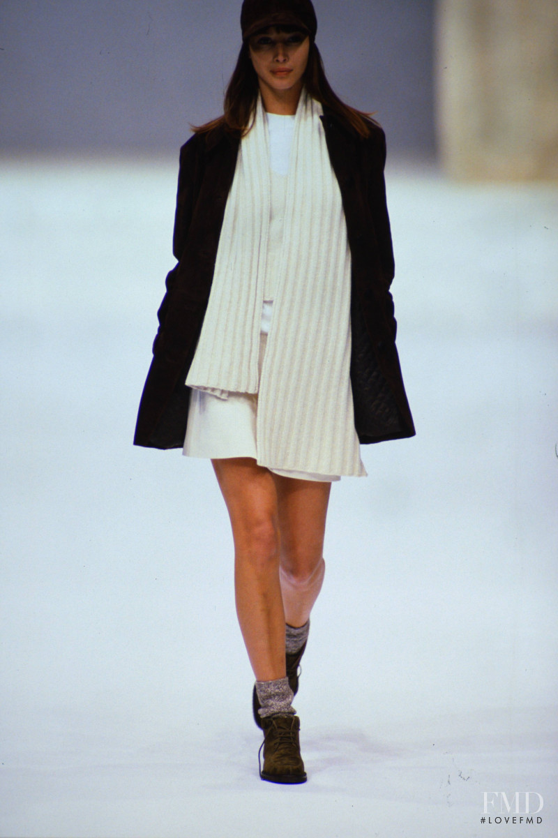 Christy Turlington featured in  the Salvatore Ferragamo fashion show for Autumn/Winter 1994