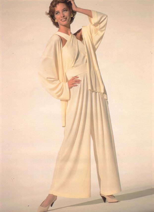 Christy Turlington featured in  the Max Mara Pianoforte  advertisement for Spring/Summer 1991