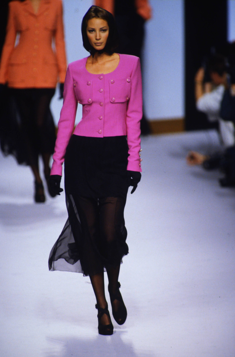 Christy Turlington featured in  the Karl Lagerfeld fashion show for Spring/Summer 1992