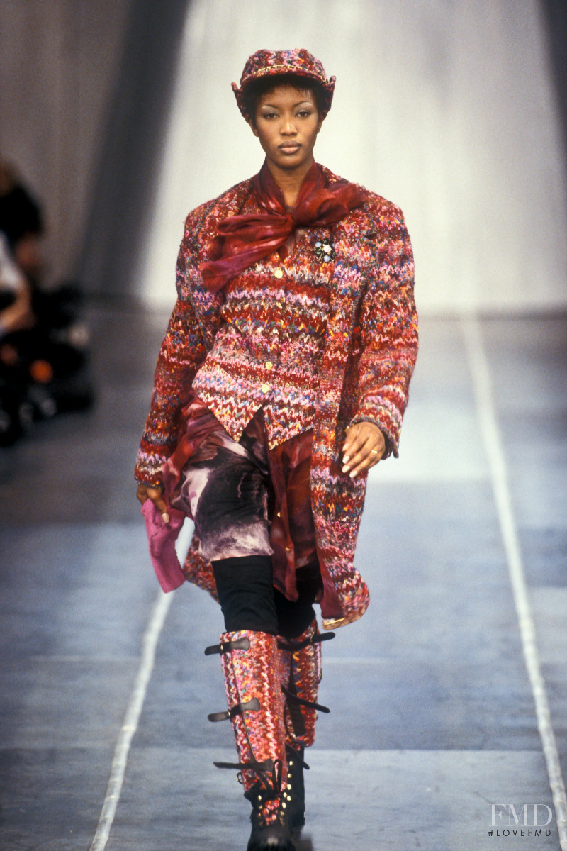 Naomi Campbell featured in  the Chanel fashion show for Autumn/Winter 1993