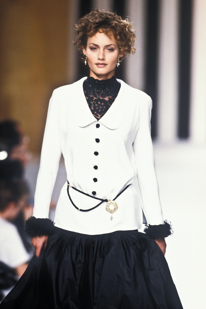 Amber Valletta featured in  the Valentino fashion show for Autumn/Winter 1994