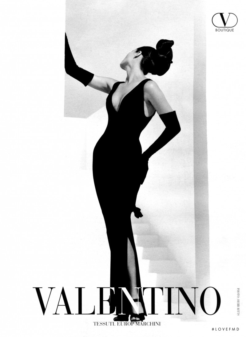 Christy Turlington featured in  the Valentino advertisement for Autumn/Winter 1995