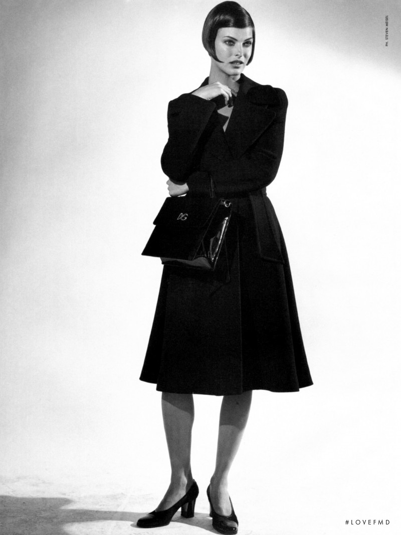 Linda Evangelista featured in  the Dolce & Gabbana advertisement for Autumn/Winter 1995