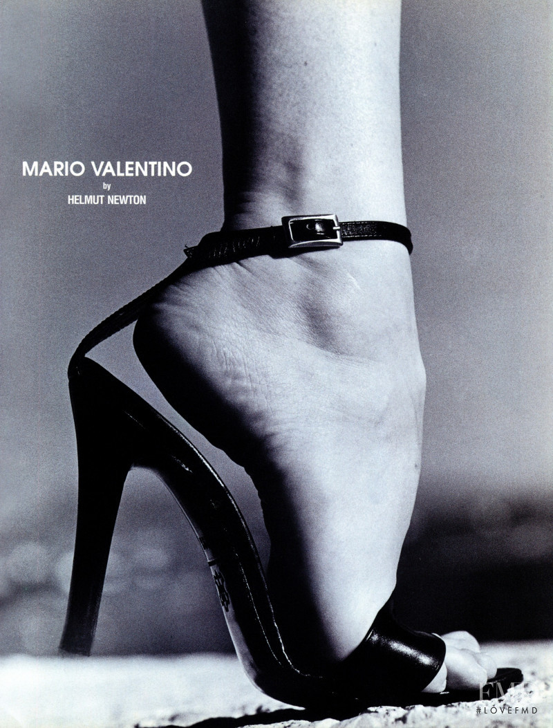 Mario Valentino advertisement for Spring/Summer 1999