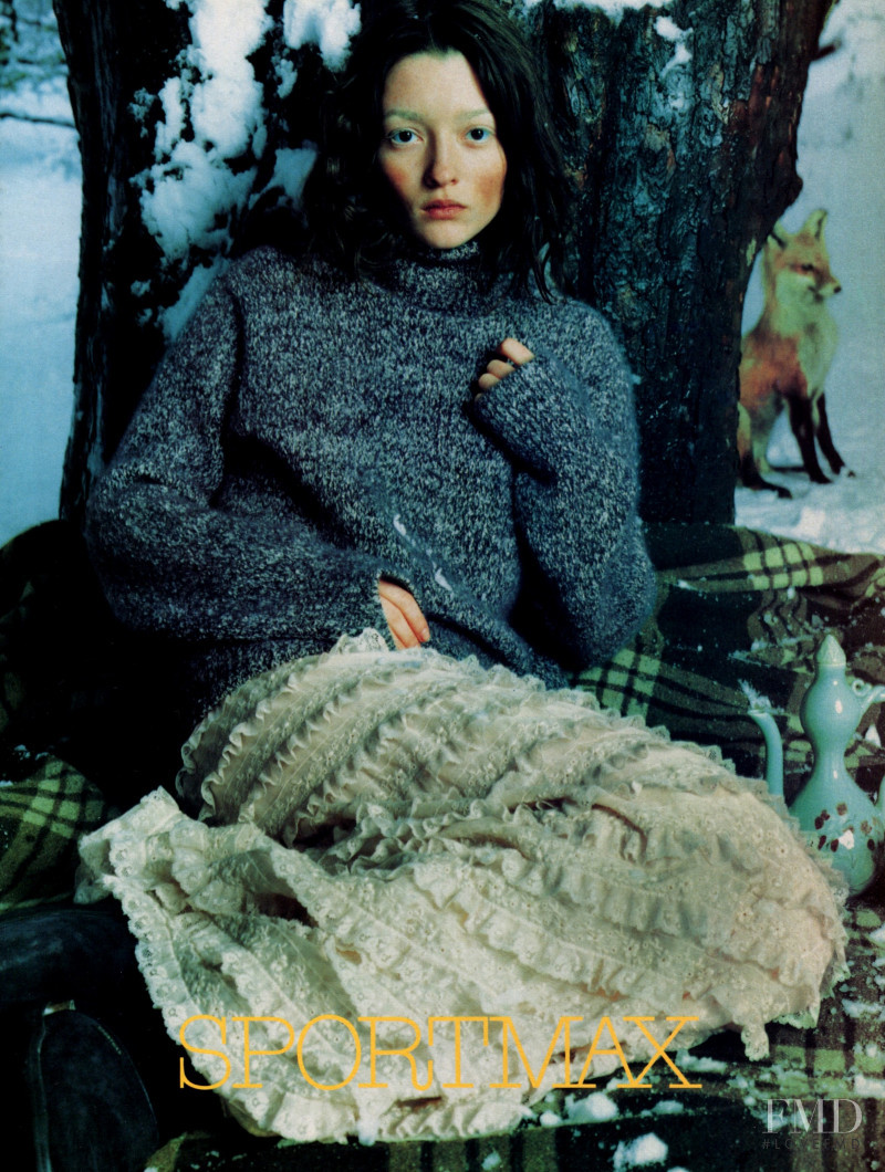 Audrey Marnay featured in  the Sportmax advertisement for Autumn/Winter 1998
