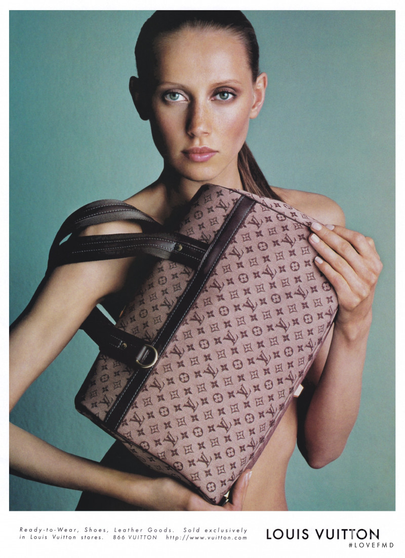 Colette Pechekhonova featured in  the Louis Vuitton advertisement for Autumn/Winter 2001