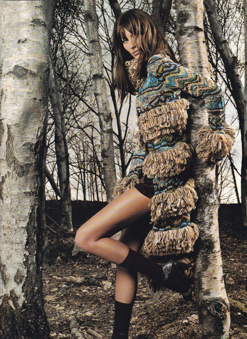 Gisele Bundchen featured in  the Missoni advertisement for Autumn/Winter 2002