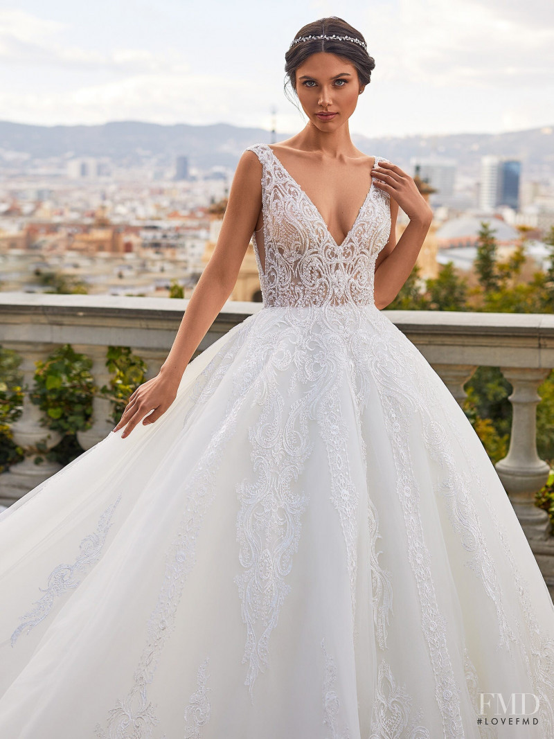 Victoria Bronova featured in  the Pronovias Première Collection II catalogue for Autumn/Winter 2020