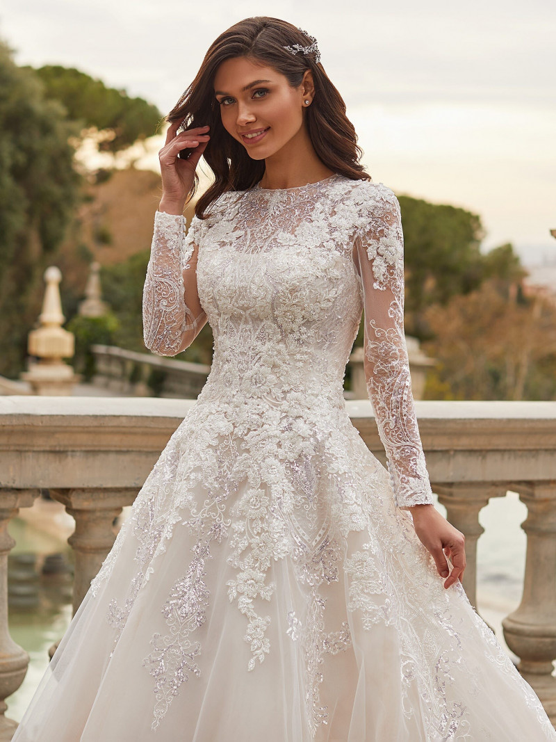 Victoria Bronova featured in  the Pronovias Première Collection II catalogue for Autumn/Winter 2020