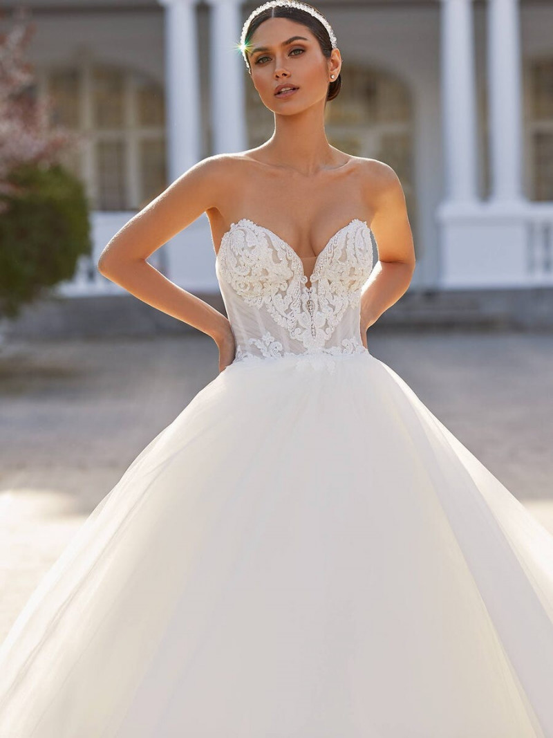 Victoria Bronova featured in  the Pronovias Première Collection II catalogue for Autumn/Winter 2020