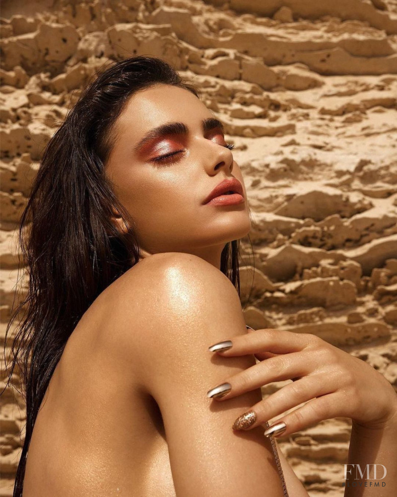 Yael Shelbia featured in  the Miki Buganim Cosmetics advertisement for Summer 2021