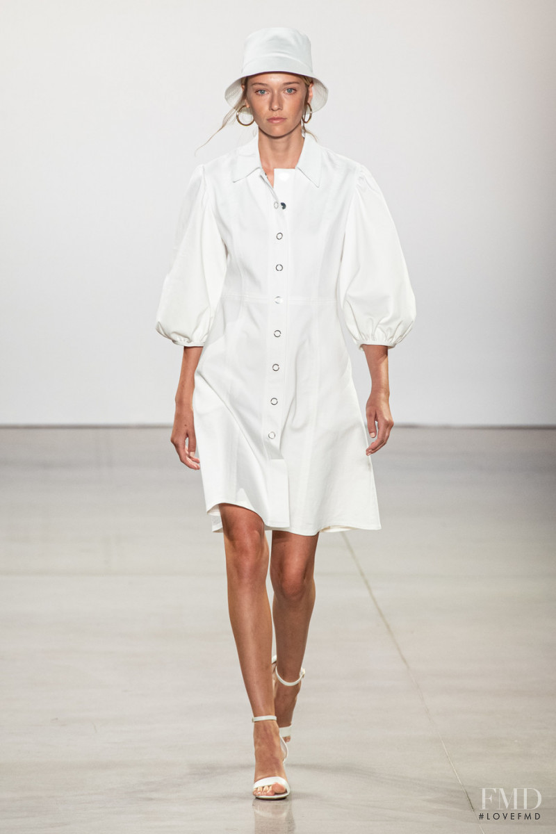 Elie Tahari fashion show for Spring/Summer 2020