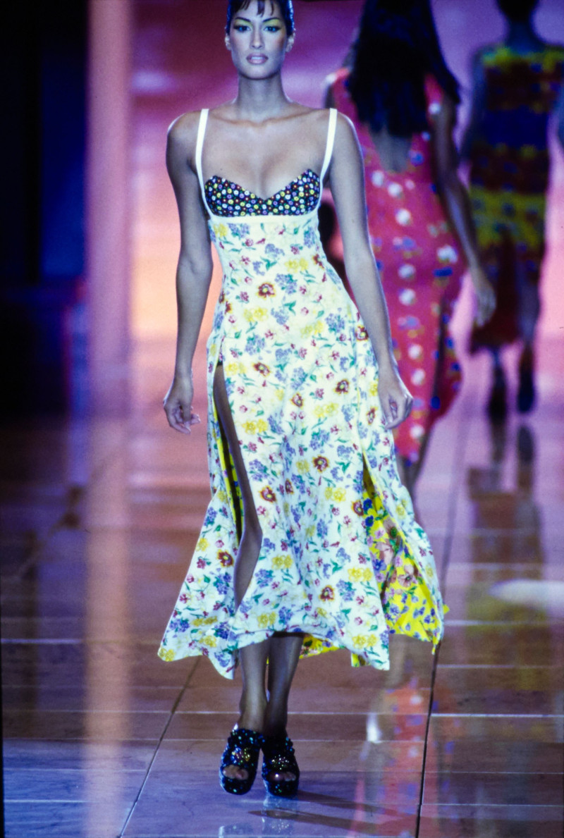 Versace fashion show for Spring/Summer 1993
