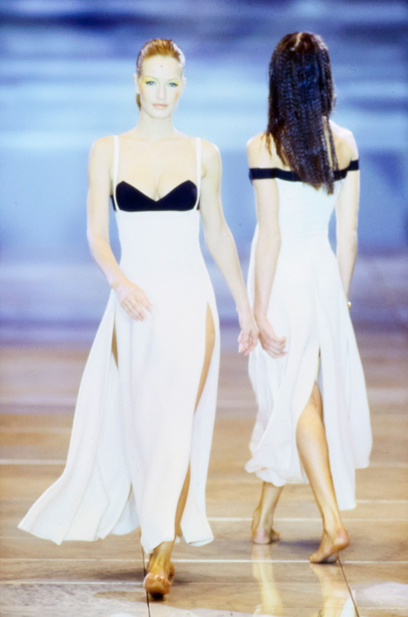 Versace fashion show for Spring/Summer 1993