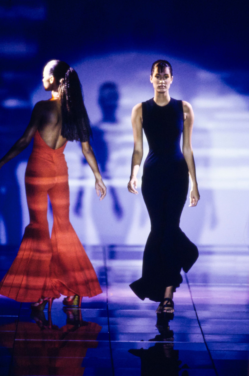 Versace fashion show for Spring/Summer 1993