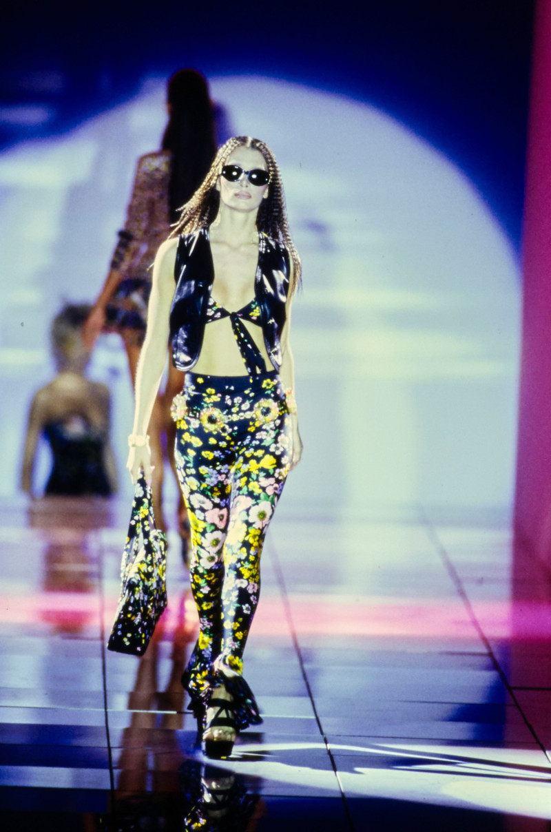 Versace fashion show for Spring/Summer 1993