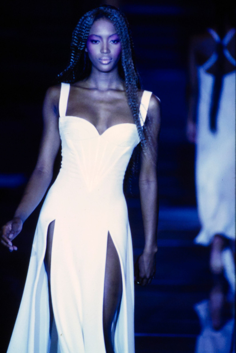 Versace fashion show for Spring/Summer 1993