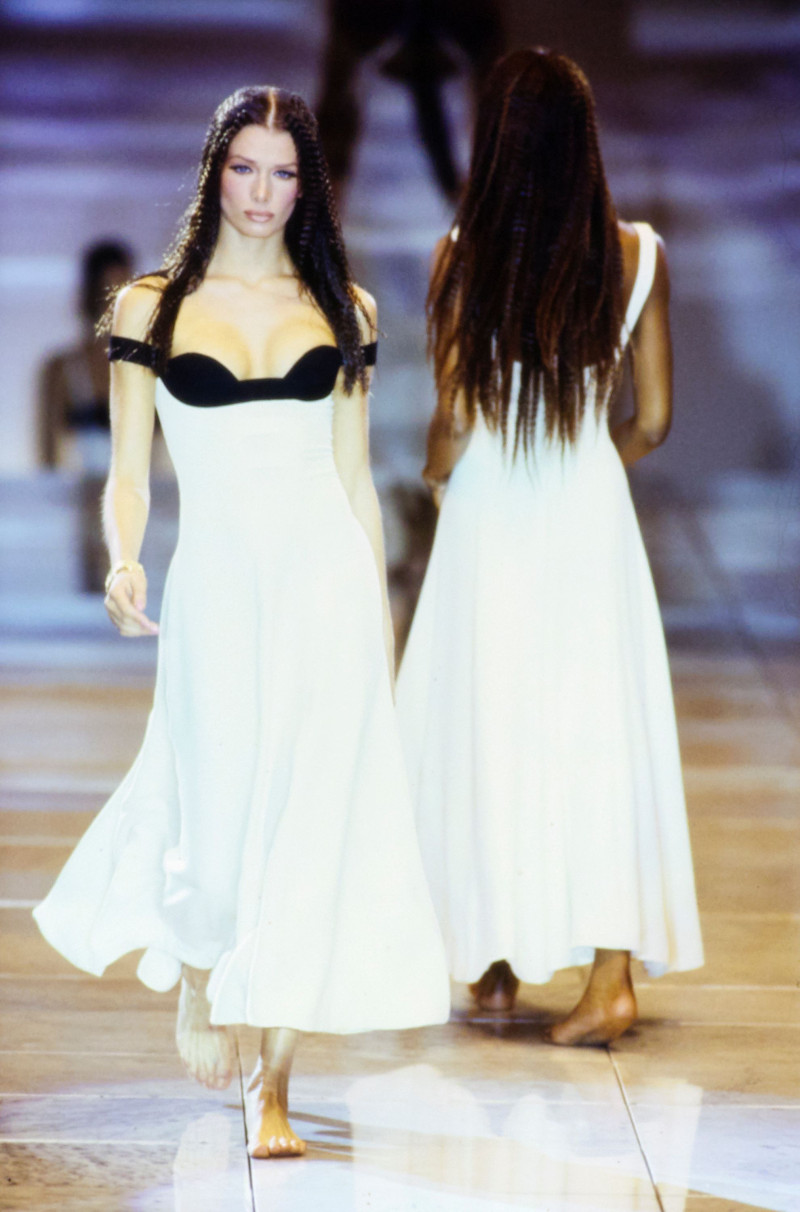 Versace fashion show for Spring/Summer 1993