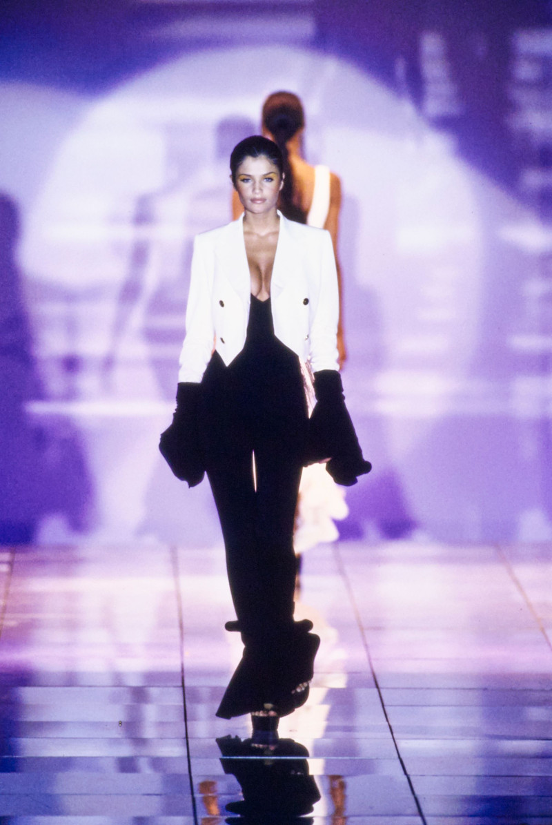 Versace fashion show for Spring/Summer 1993