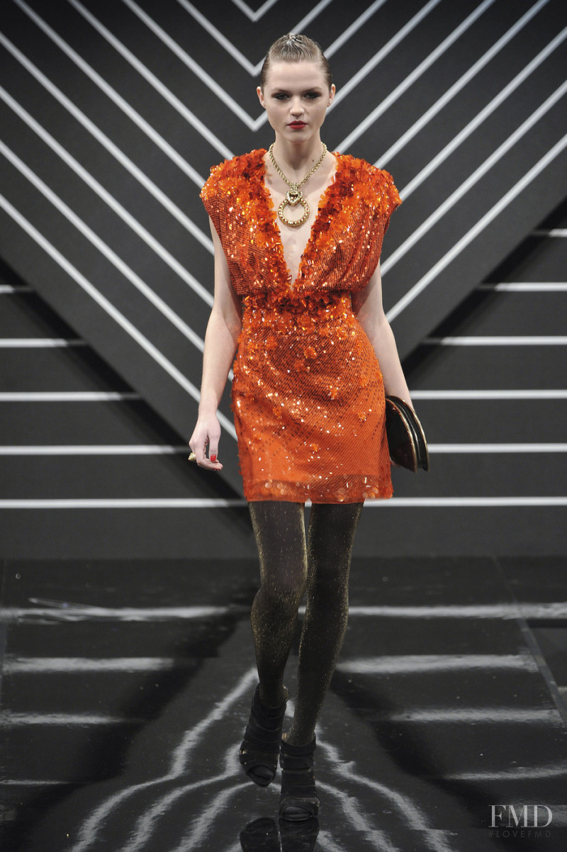 Jenny Packham fashion show for Autumn/Winter 2010