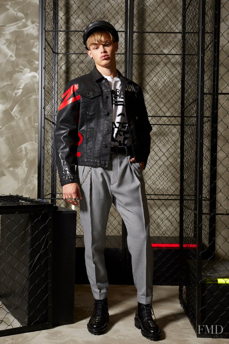 DSquared2 lookbook for Resort 2019