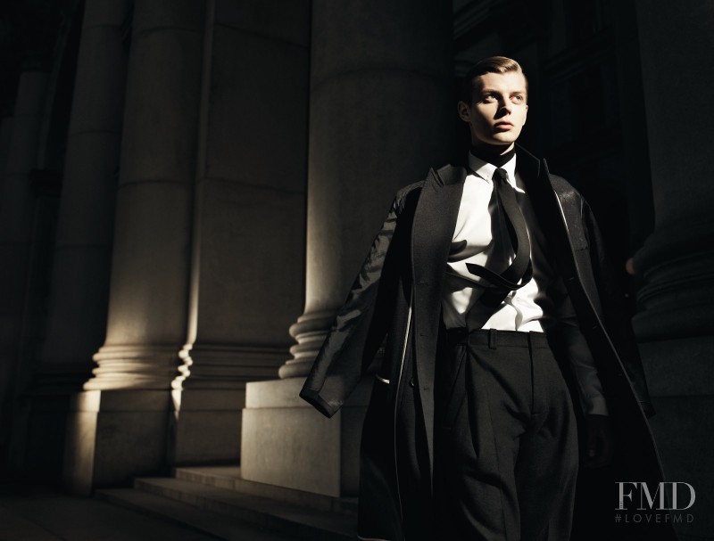 Dior Homme Shadow advertisement for Autumn/Winter 2012