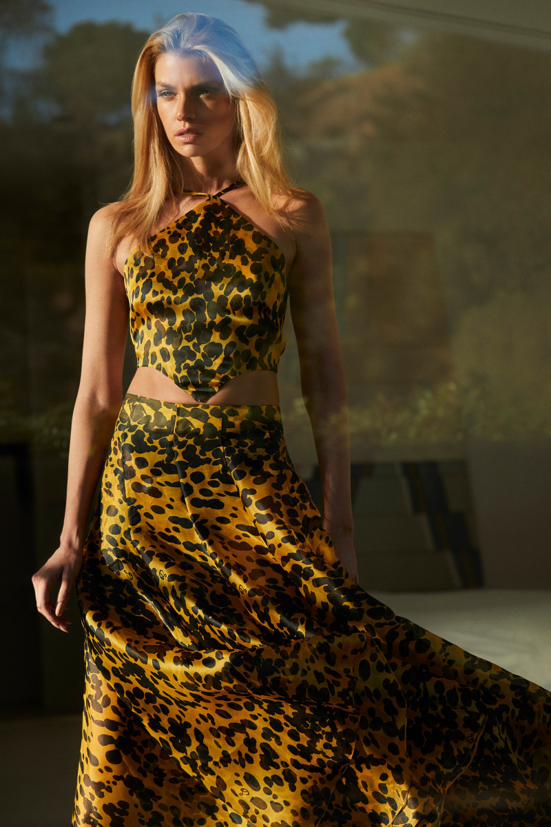 Stella Maxwell featured in  the Dundas lookbook for Resort 2022