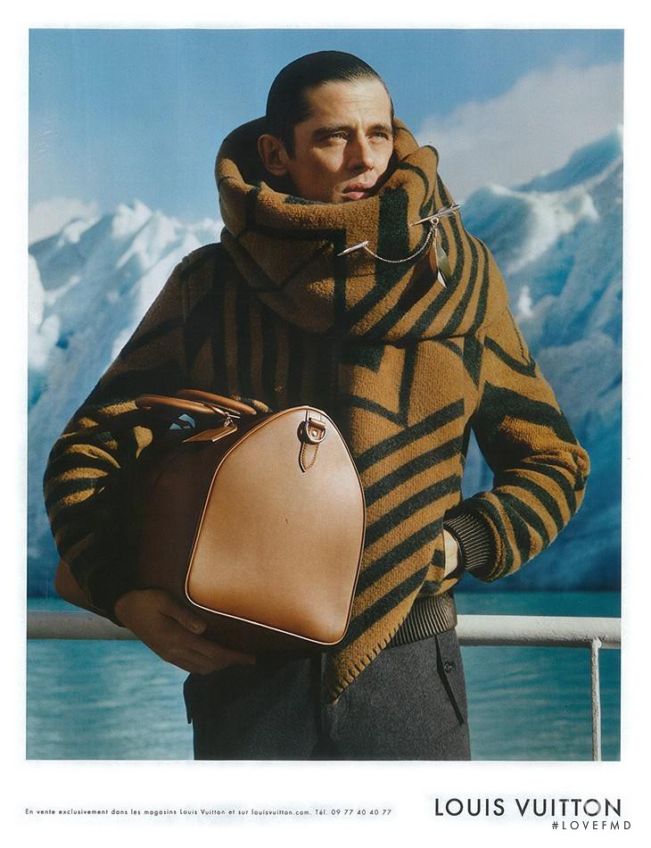 Louis Vuitton advertisement for Autumn/Winter 2012