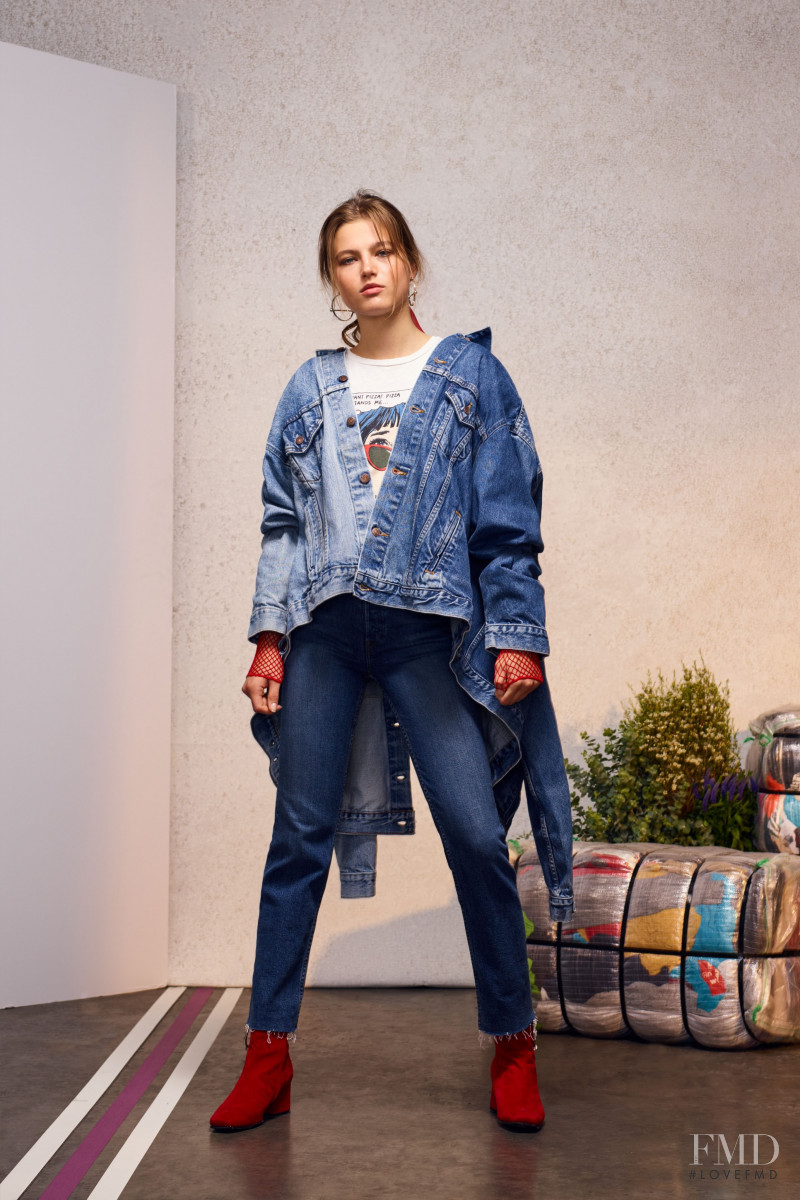 RE/DONE Jeans lookbook for Resort 2019