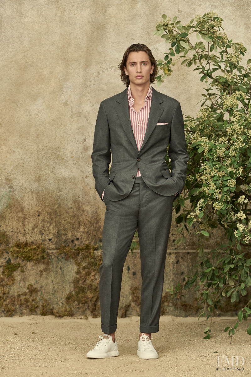 Brunello Cucinelli lookbook for Spring/Summer 2022