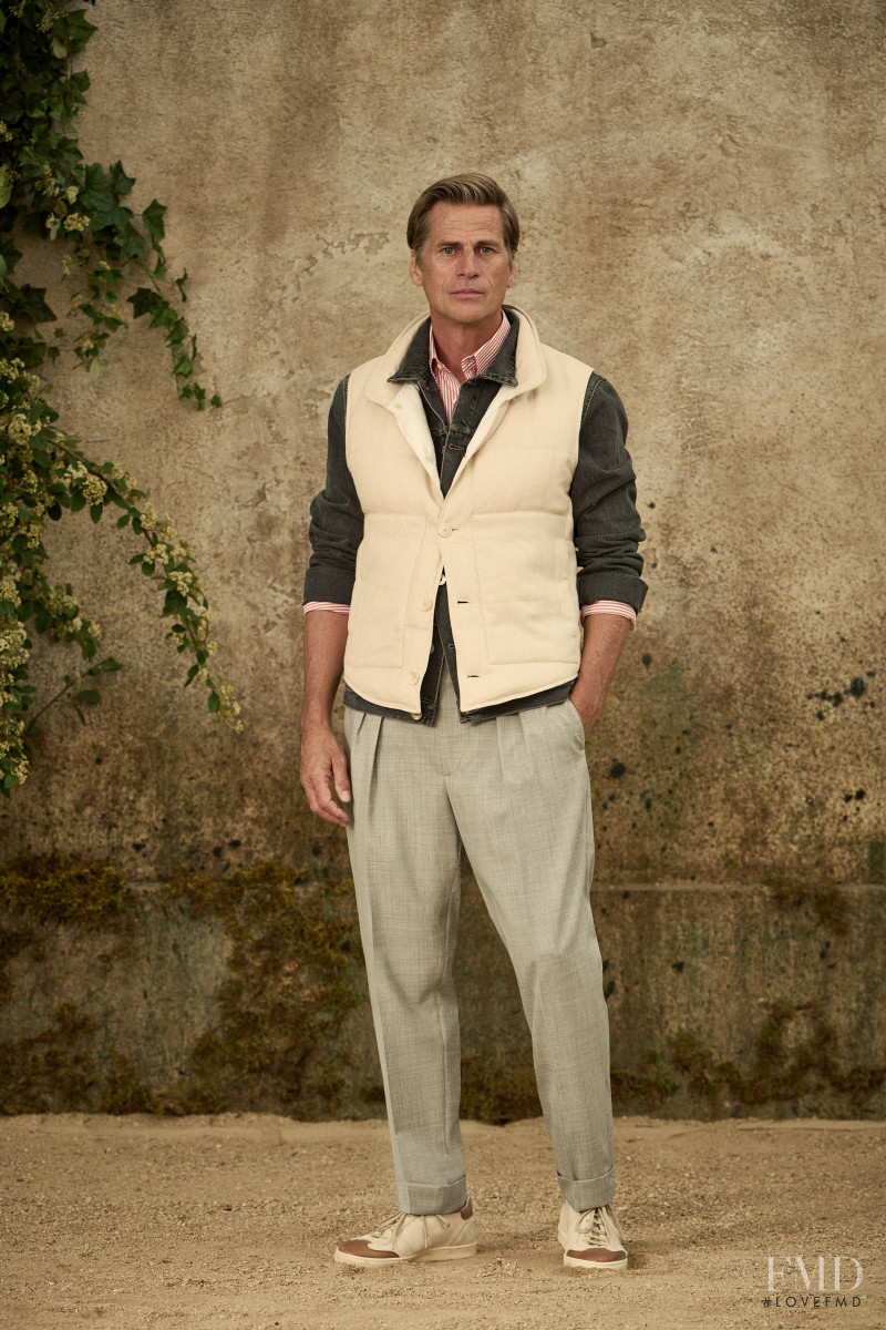 Brunello Cucinelli lookbook for Spring/Summer 2022