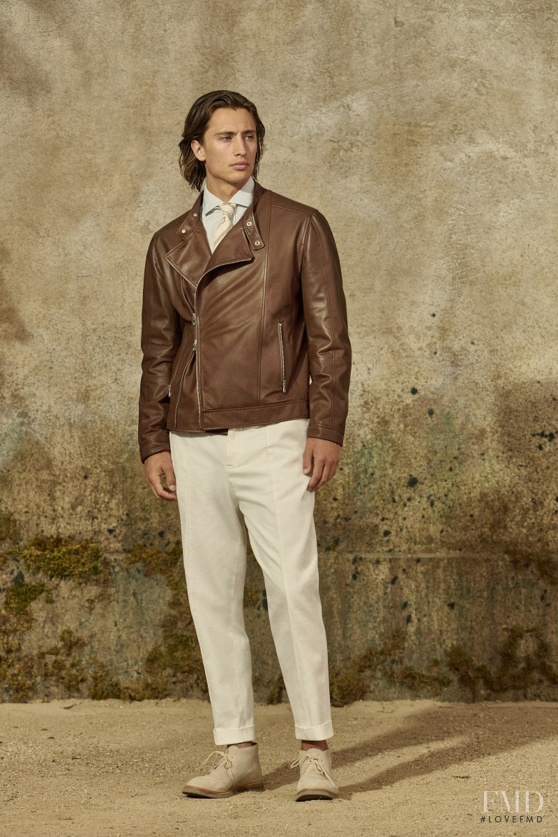 Brunello Cucinelli lookbook for Spring/Summer 2022