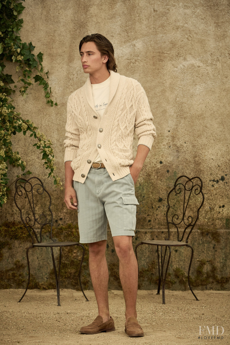 Brunello Cucinelli lookbook for Spring/Summer 2022