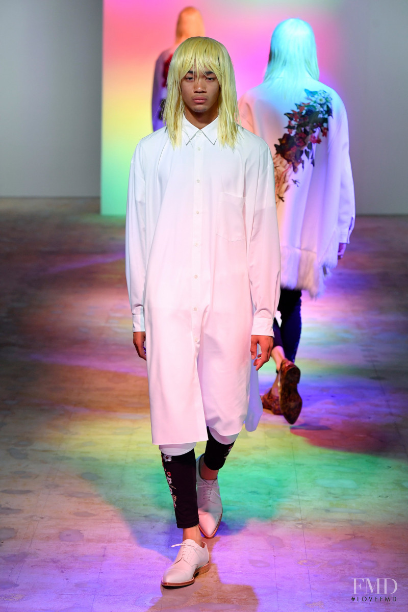 Comme Des Garcons fashion show for Spring/Summer 2022