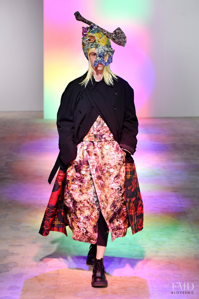 Comme Des Garcons fashion show for Spring/Summer 2022