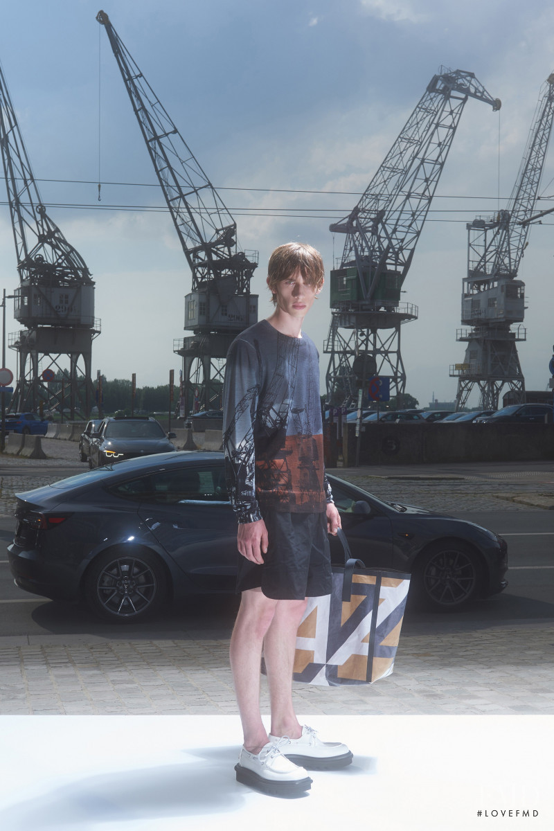 Dries van Noten lookbook for Spring/Summer 2022