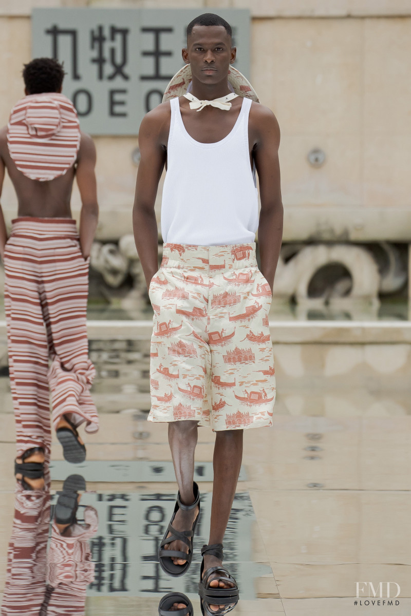 JOEONE fashion show for Spring/Summer 2022