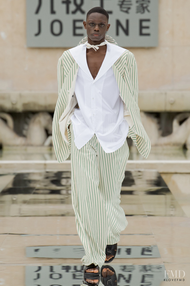 JOEONE fashion show for Spring/Summer 2022