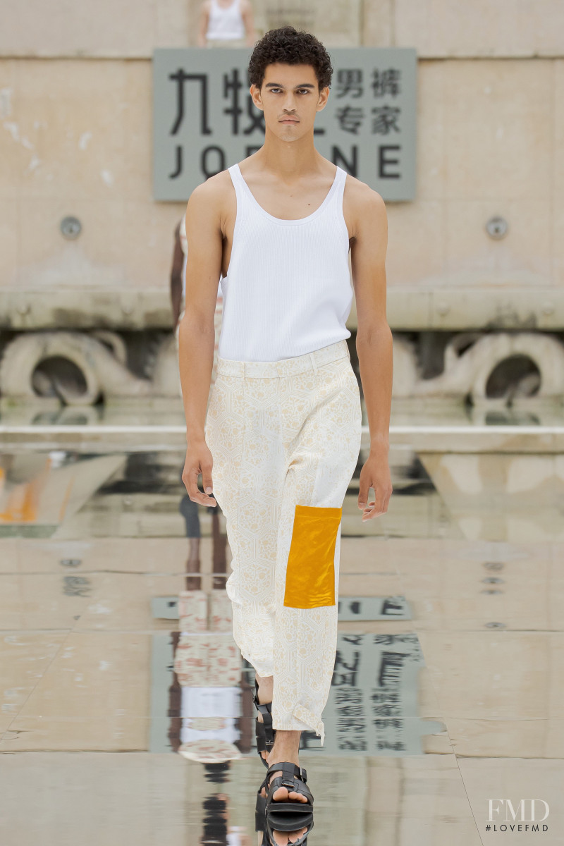 JOEONE fashion show for Spring/Summer 2022