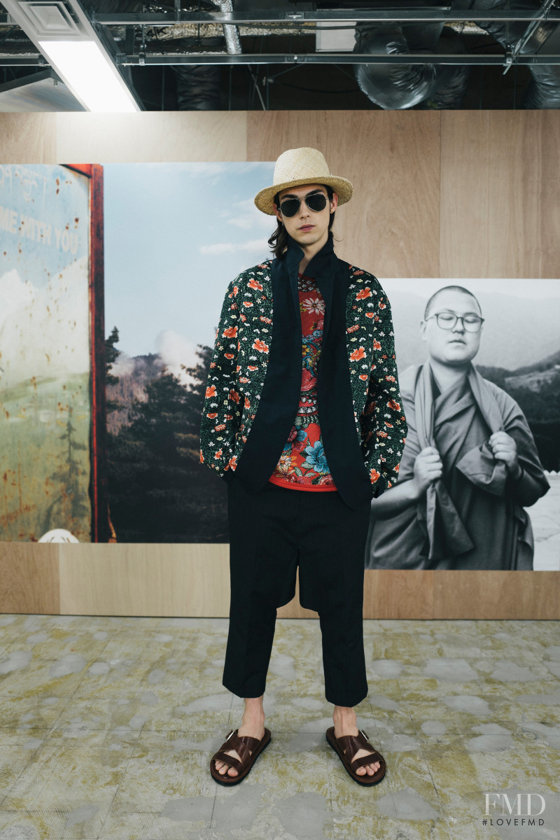 Junya Watanabe lookbook for Spring/Summer 2022